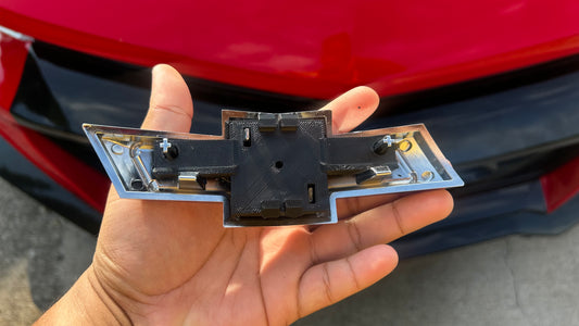 Chevy Camaro Bowtie Mount (2016+)